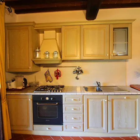 Ca' Di Maestro Apartment Cortona